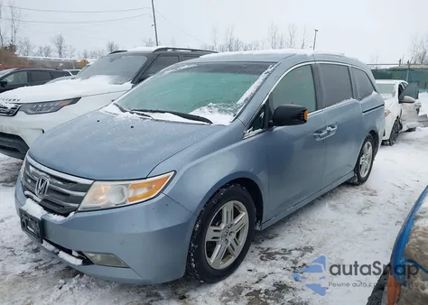 2011 Honda Odyssey Touring/Touring Elite z USA, uszkodzony, nr VIN 5FNRL5H92BB052023